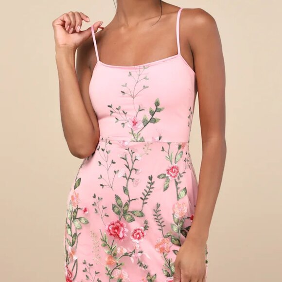 Lulus Blooming For Love Pink Floral Embroidered Midi Dress - NWT, Size Small - Picture 10 of 11